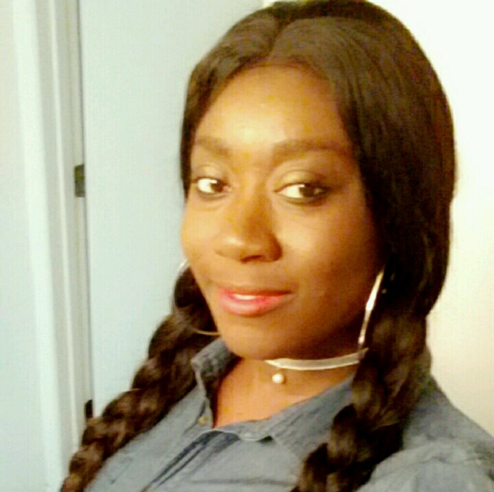 Meet your Posher, Leela